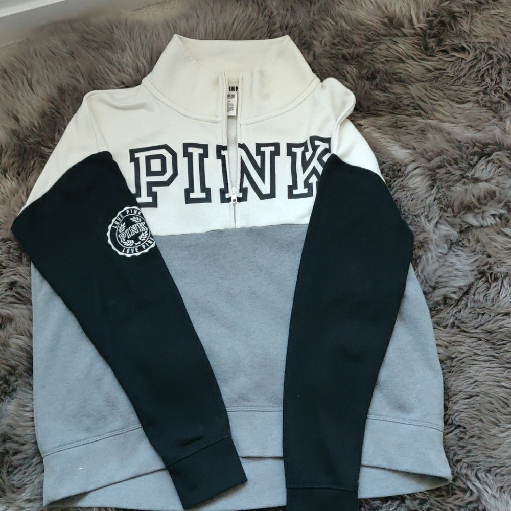 pink sweater